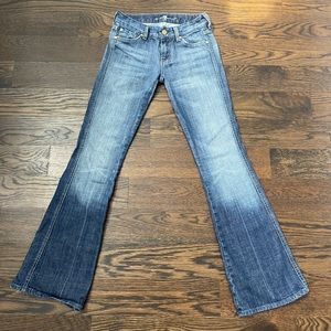 7 for all Mankind bootleg jeans size 25